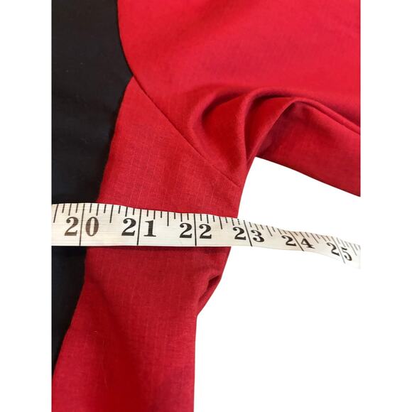 Lot of 2 Red Kap Work Shirts Briggs & Stratton Short Sleeve Red Black EUC - Picture 6 of 6